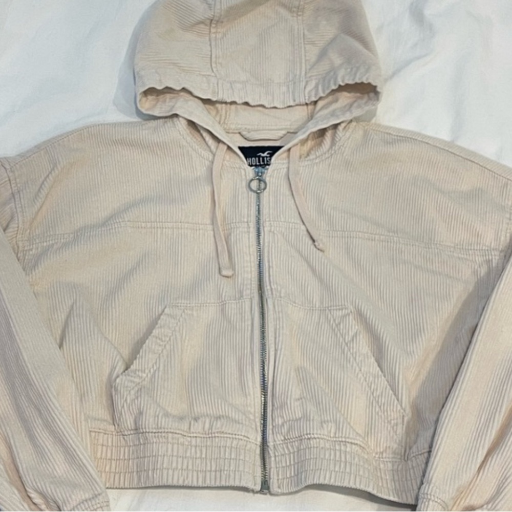 Hollister Cream Cropped Corduroy Jacket